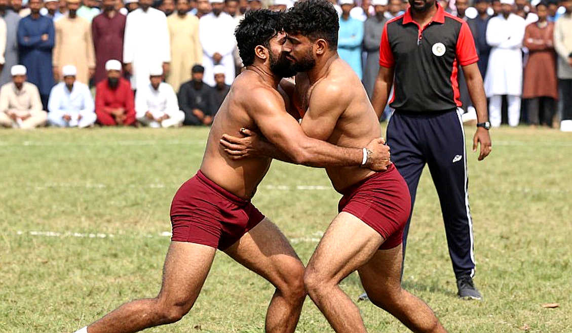 বাউন্ডারির সাত মিনিট: এশিয়ান গেমসের কাবাডি ফাইনালে ভারতের সোনালি ডাবল এবং ইরানের ছায়া